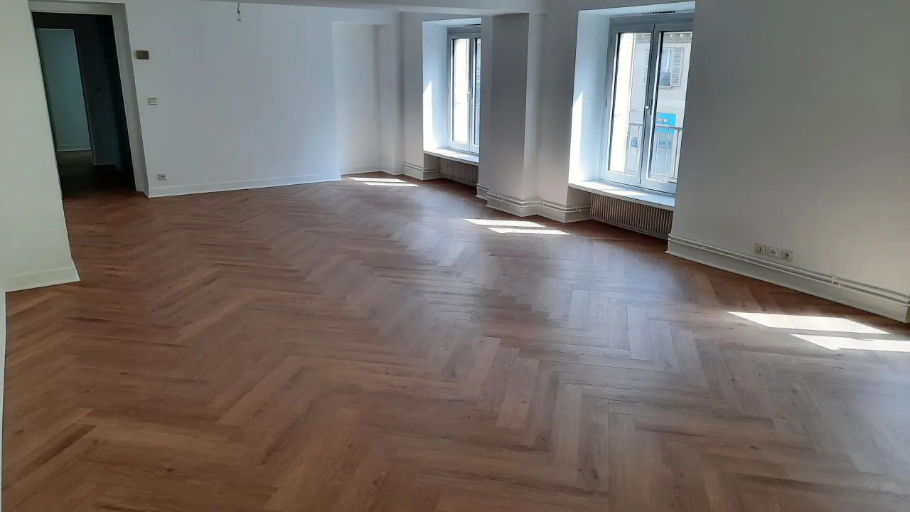 Appartement T4 - Mise en ambiance de biens vides - Paris 10e (75)
