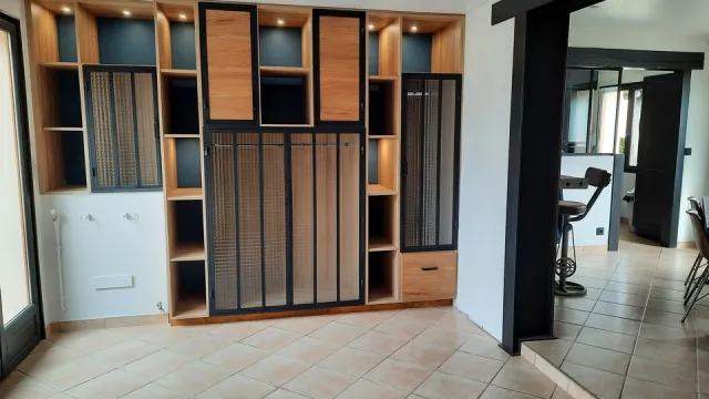 Dressing, Séjour style industriel - Amélioration de vos espaces - Pimprez (60)