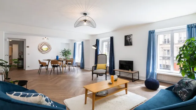 Appartement T4  - Mise en ambiance de biens vides - Paris 10e (75)